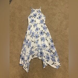 Lulu’s Zahara Blue and White Floral Print Midi Dress